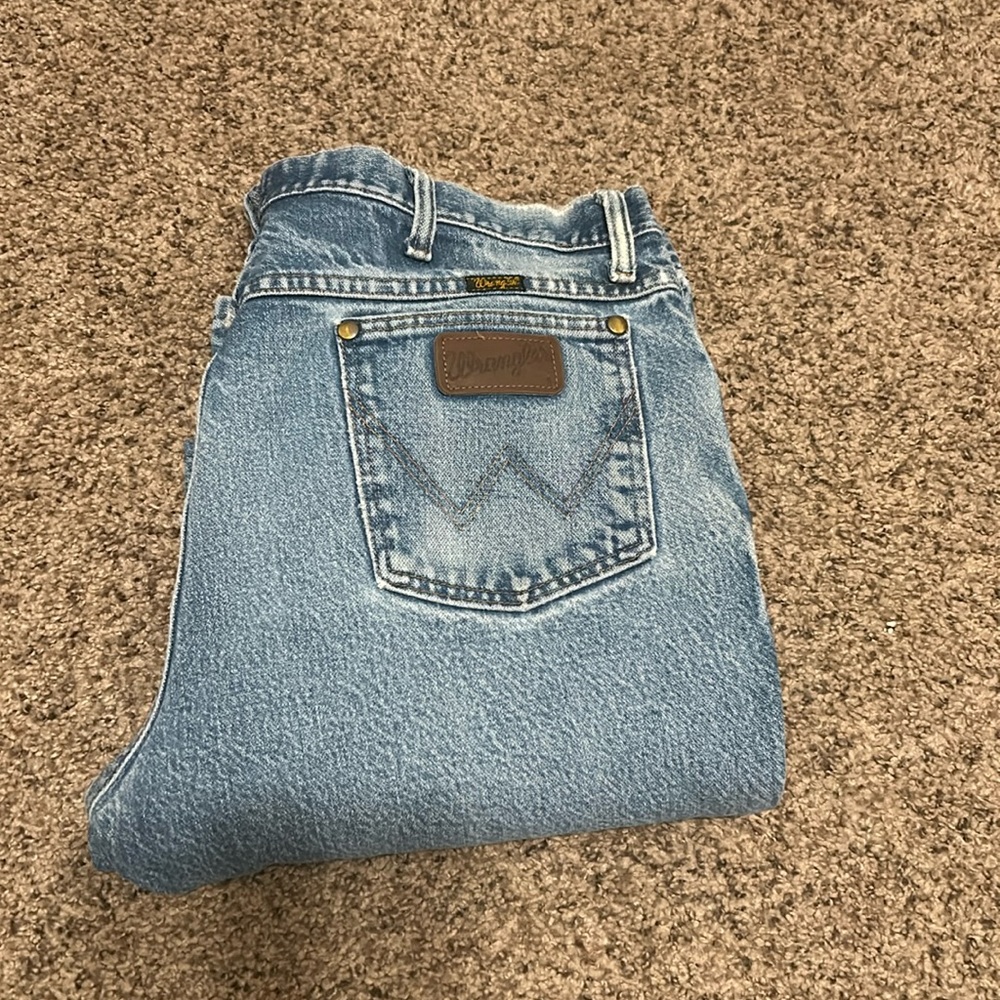 Slim Fit Wranglers